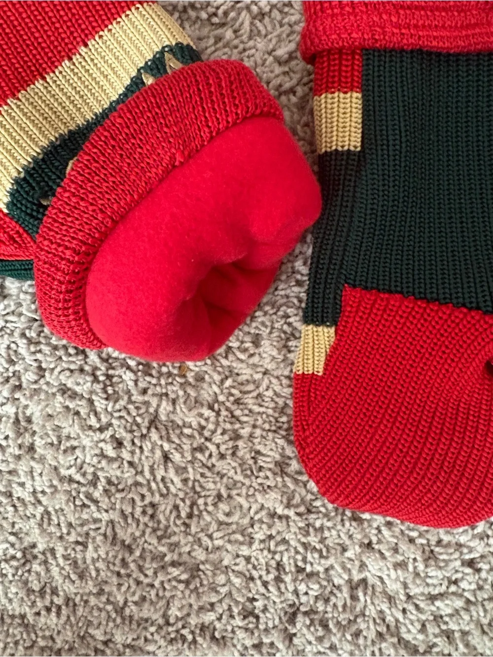 Wild Hockey Team Red & Green Fleece Lined Knit Mittens